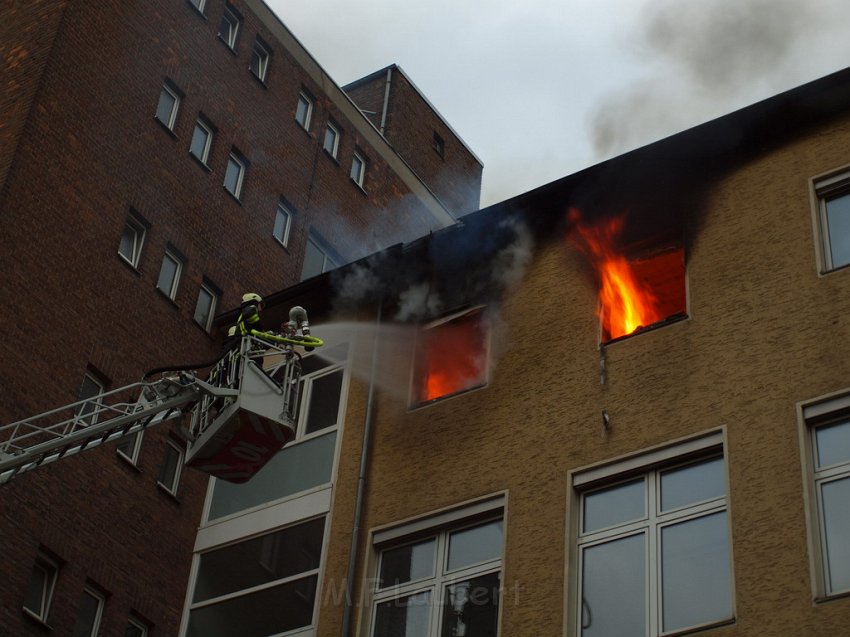 Feuer Koeln Kalk Kantstr P054.JPG